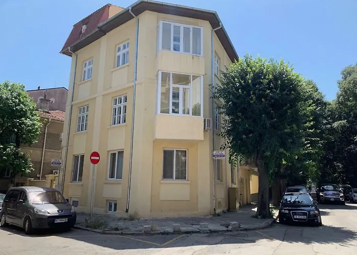 Guest Donovi فارنا