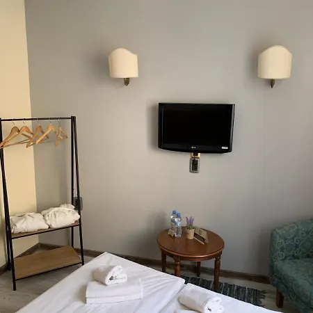 Guest Donovi * Varna