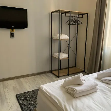 Gasthuis Guest Donovi Varna