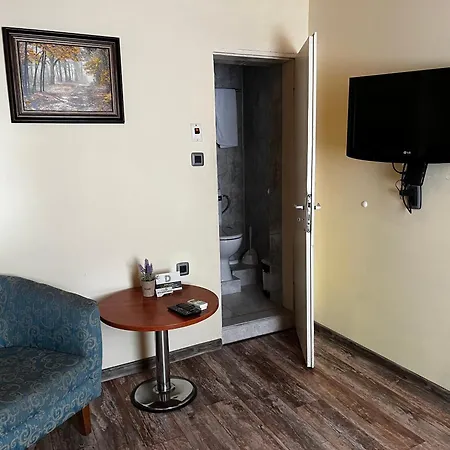 Gasthuis Guest Donovi Varna